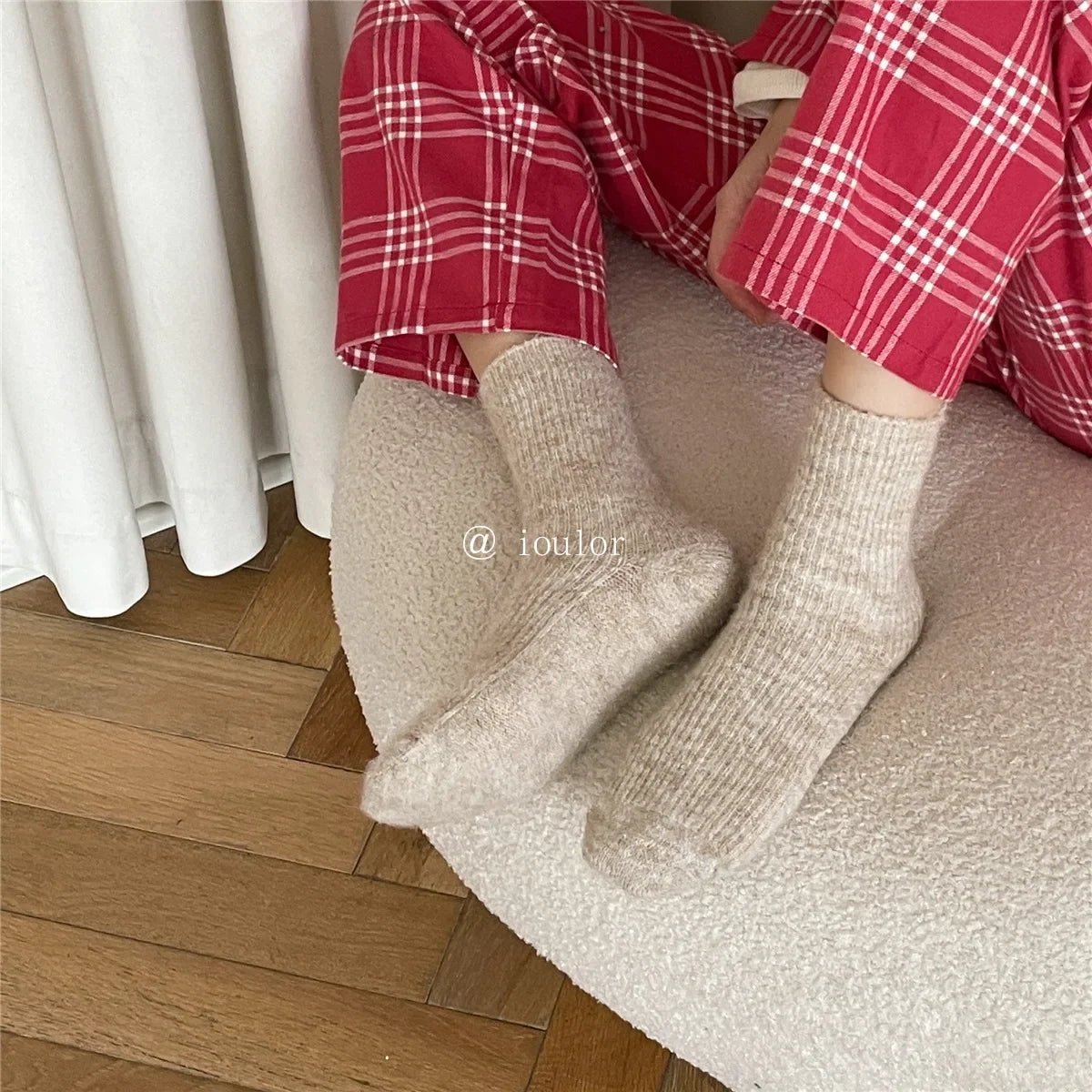 Women Socks Solid Socks for Male Men Socks Against Cold Snow Terry Socks Wholesale