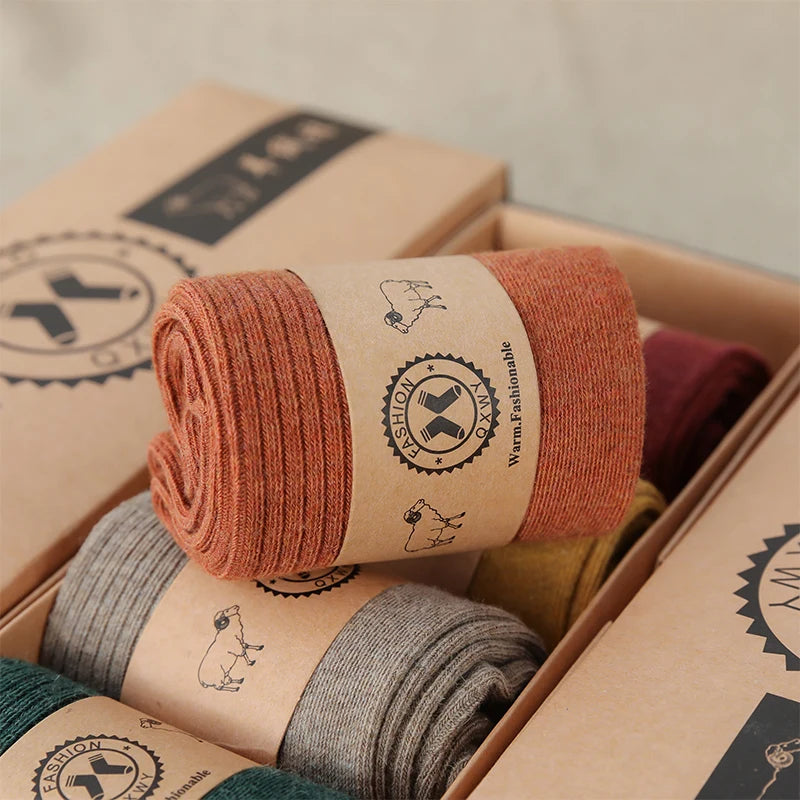 Fine-spun wool socks, winter thickened boneless knitted mid-calf socks, long leg covers with boots, calf pile socks