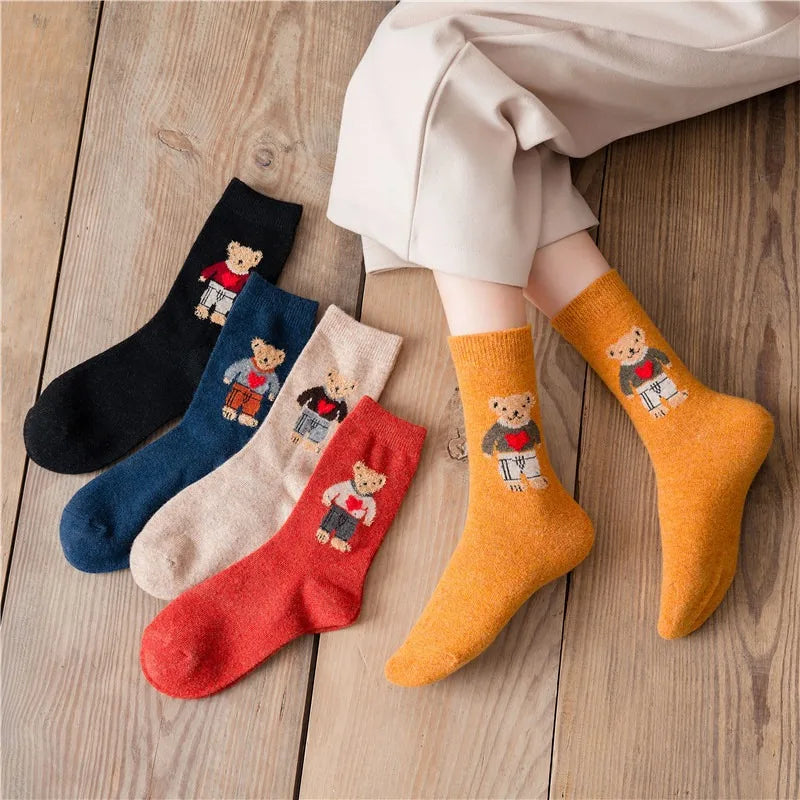 Thick and Warm Wool Socks for Autumn and Winter, Trendy Cartoon-style Retro Mid-calf Socks, Comfortable Short Socks